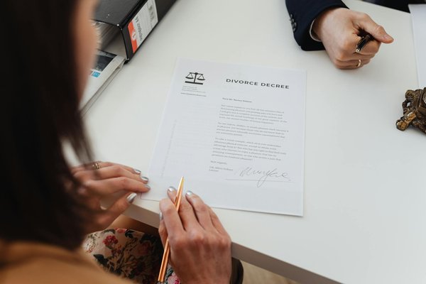 Les Dynamiques de Transformation Organisationnelle dans le Secteur Public : Défis et Opportunités Uniques